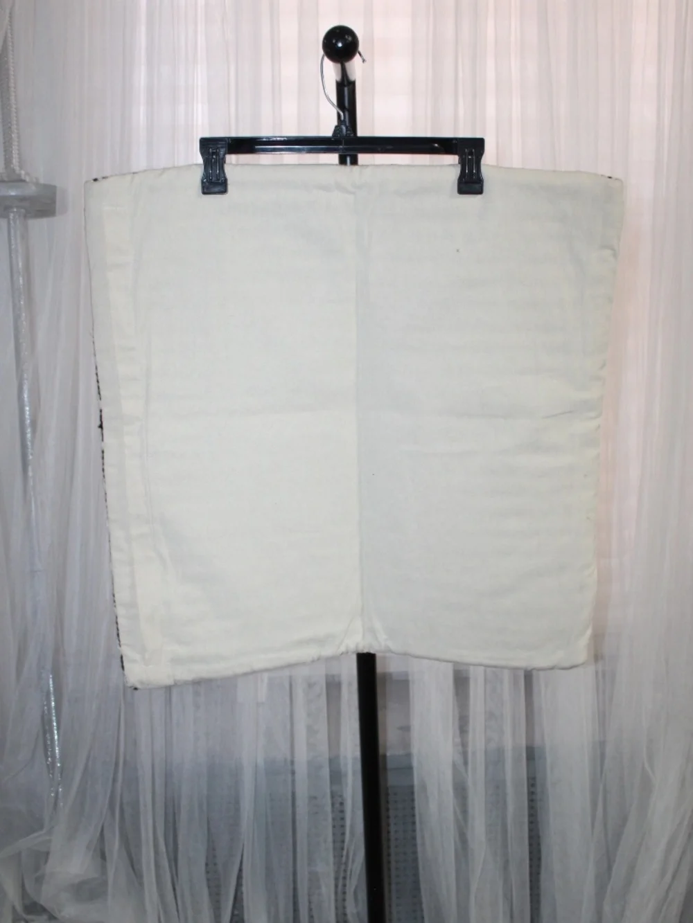 Williams Sonoma Textured Diamond Weave Pillow Cover.  Sz. 24
